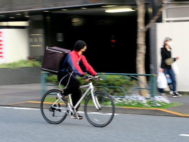 食べモノはOKでも、ヒトは運べないu201d日本のUberu201dのナゾとは？「ここが 