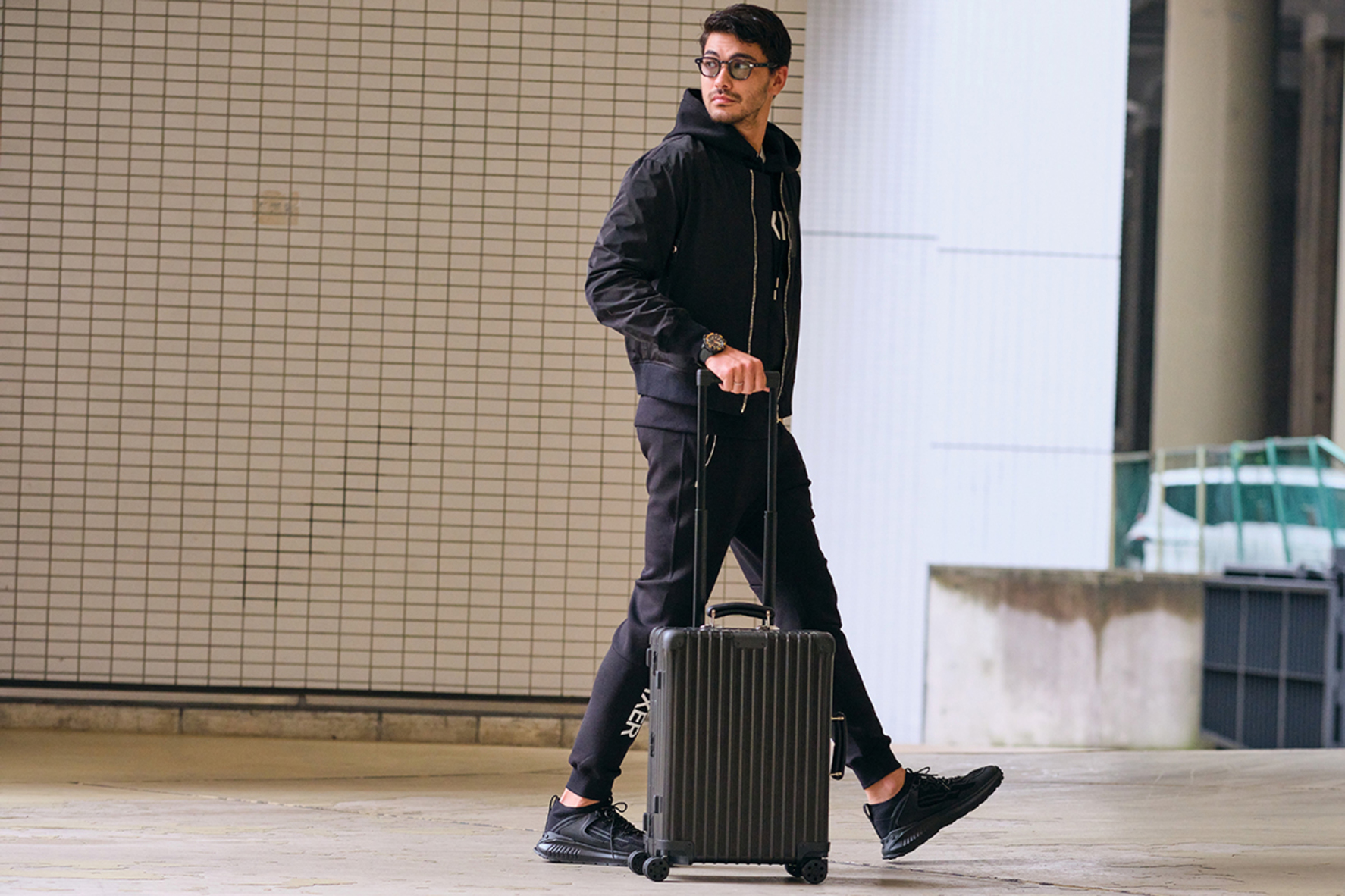 助譲ファッション一覧はこちらTUMI トゥミ スーツケース 黒