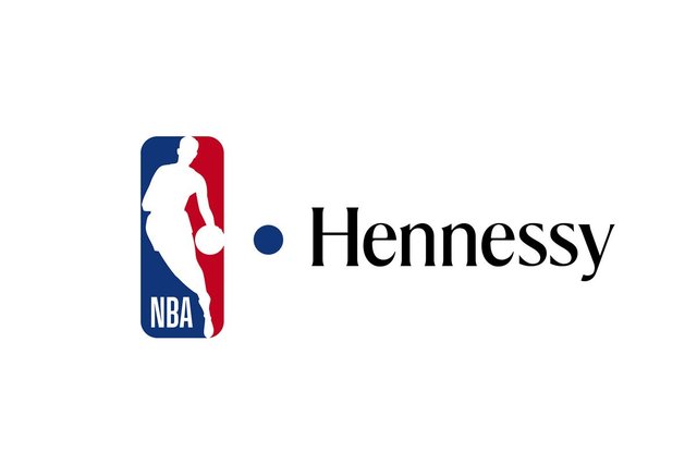 ヘネシー」と「NBA」の初コラボが実現。選手のプレイとコニャックに