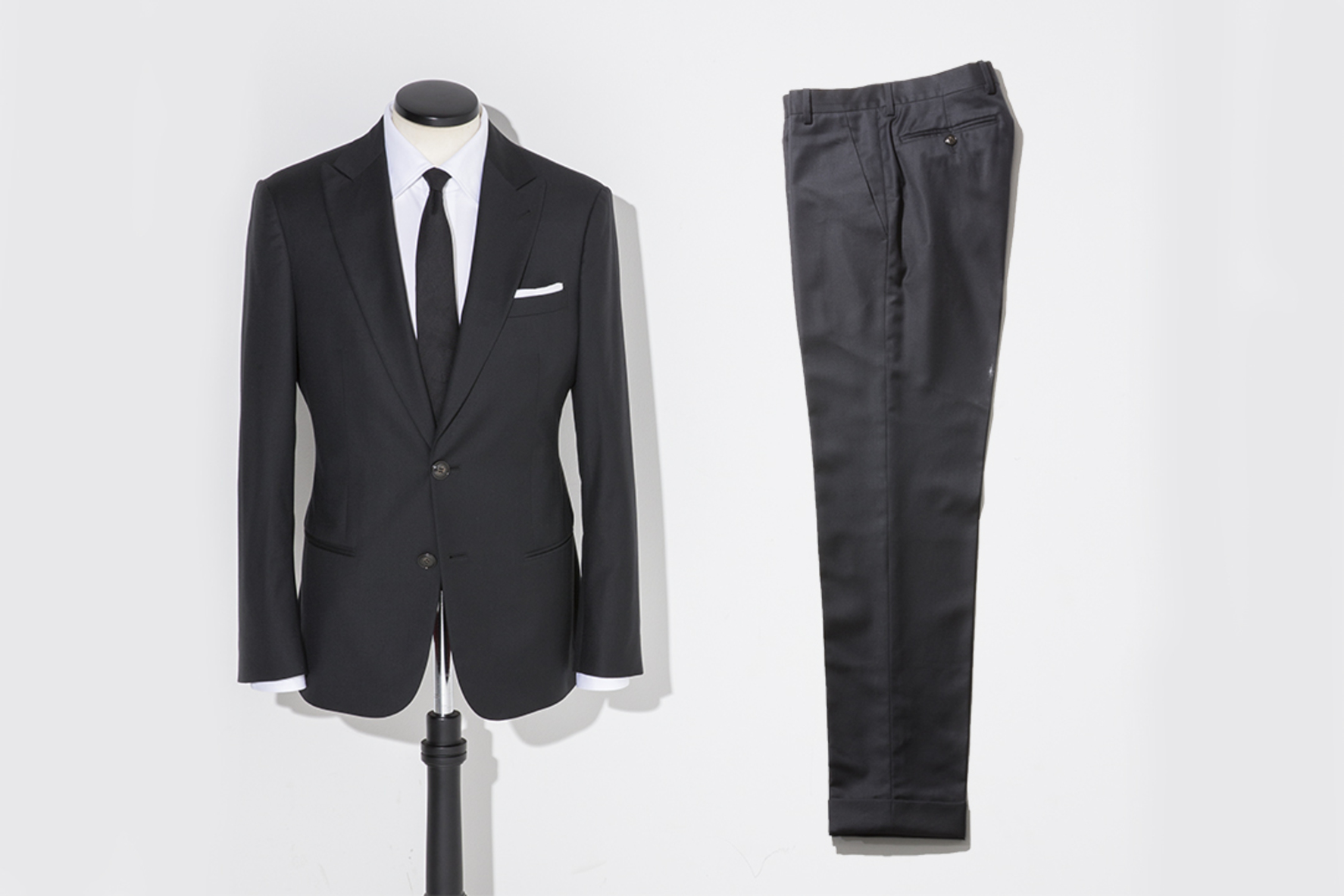 第76回 ジョルジオ アルマーニのスーツ | FORZA STYLE｜ファッション 